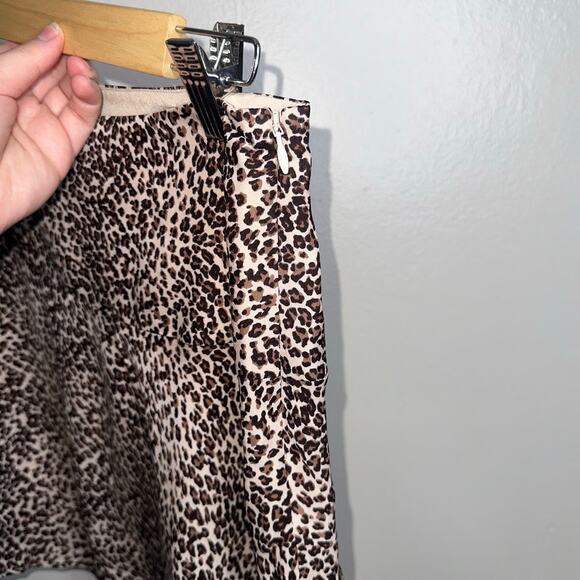 Joie Leopard Silk Mini Skirt Size 8 Cheetah Print Brown Tan Lined Skirt - Picture 4 of 6